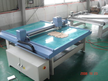 Chipboard Paper Box Cutter / Flatbed Cutting Machine With Four Tool Head Design